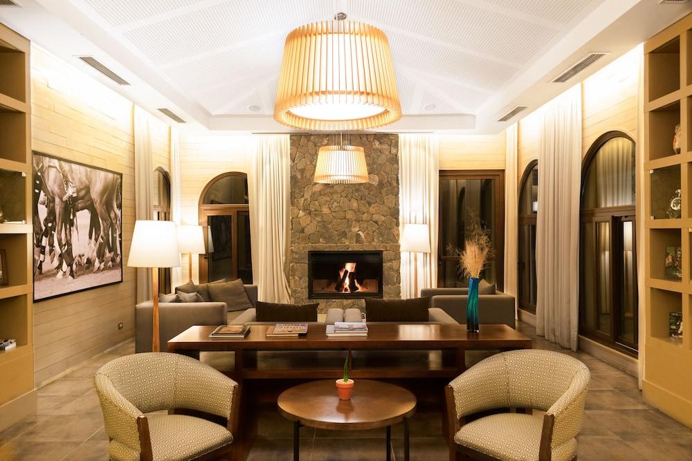 Grace Cafayate Hotell Eksteriør bilde The Library
